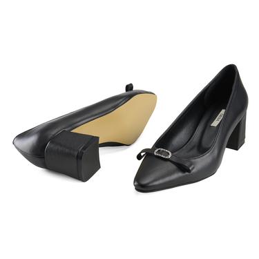  Kadın Siyah Klasik Deri Ayakkabı