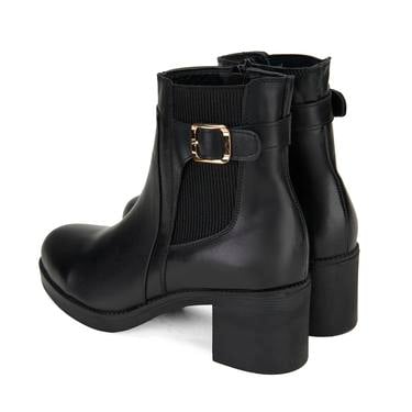  Kadın Siyah Topuklu Deri Bot