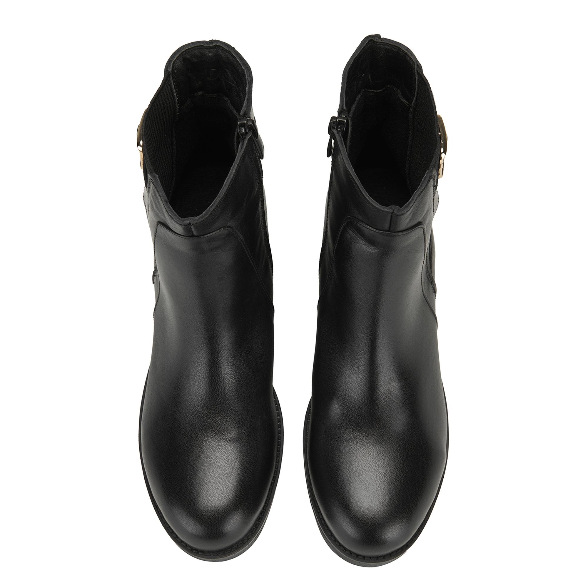 Kadın Siyah Topuklu Deri Bot