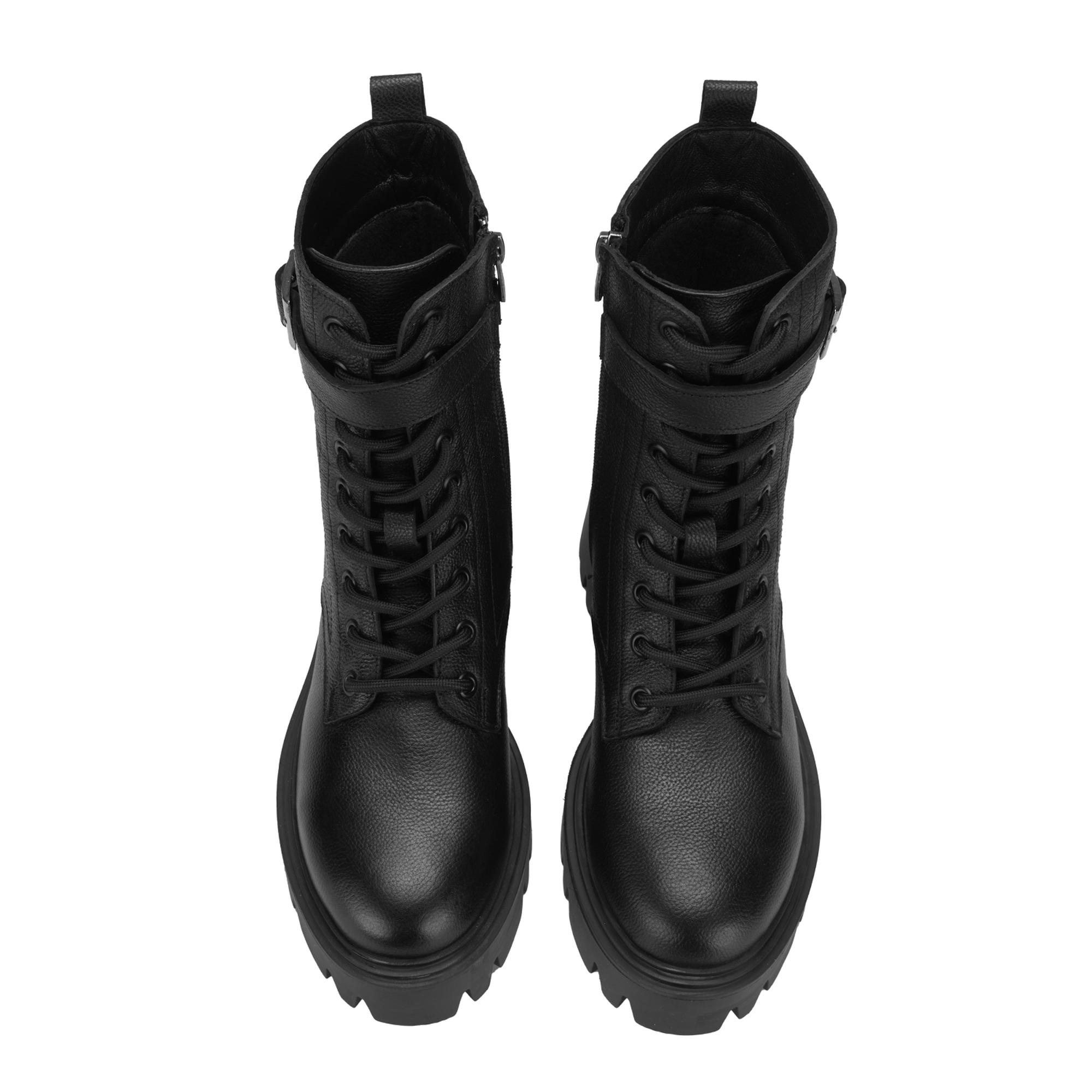 Kadın Siyah Bağcıklı Deri Postal Bot