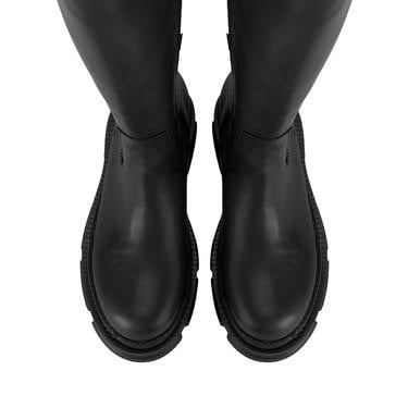  Kadın Siyah Çizme