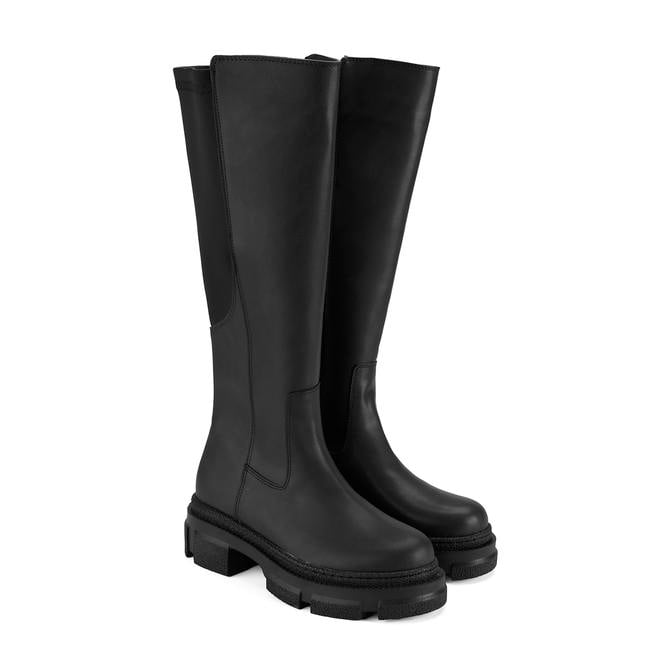  Kadın Siyah Çizme