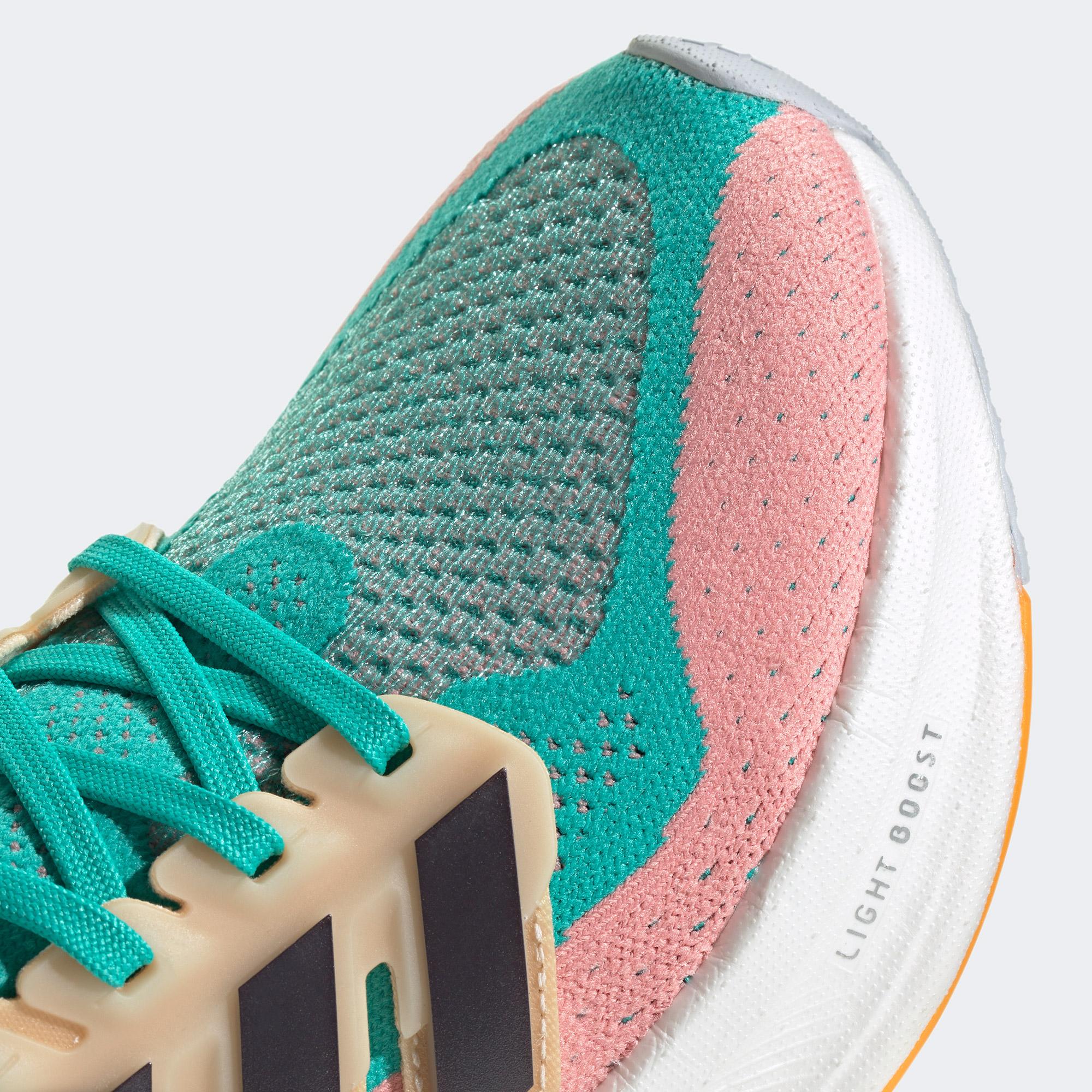 adidas Ultraboost 5 Kadın Renkli Koşu Ayakkabısı