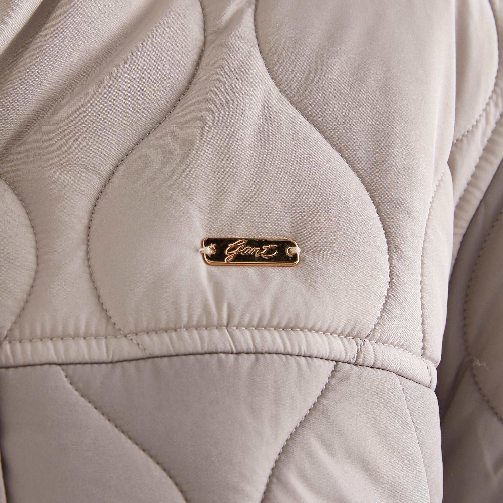 GANT Kadın Bej Kapüşonlu Kapitone Mont