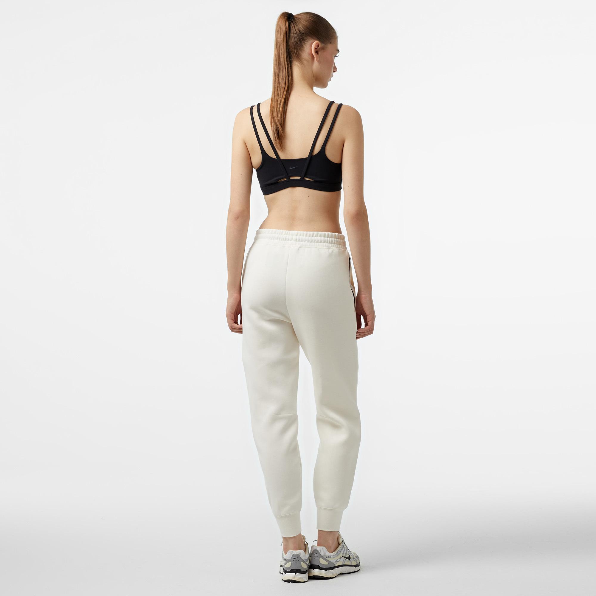 Nike Sportswear Tech Fleece Mid Rise Kadın Beyaz Eşofman Altı