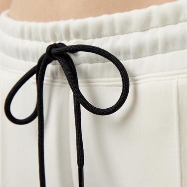  Nike Sportswear Tech Fleece Mid Rise Kadın Beyaz Eşofman Altı