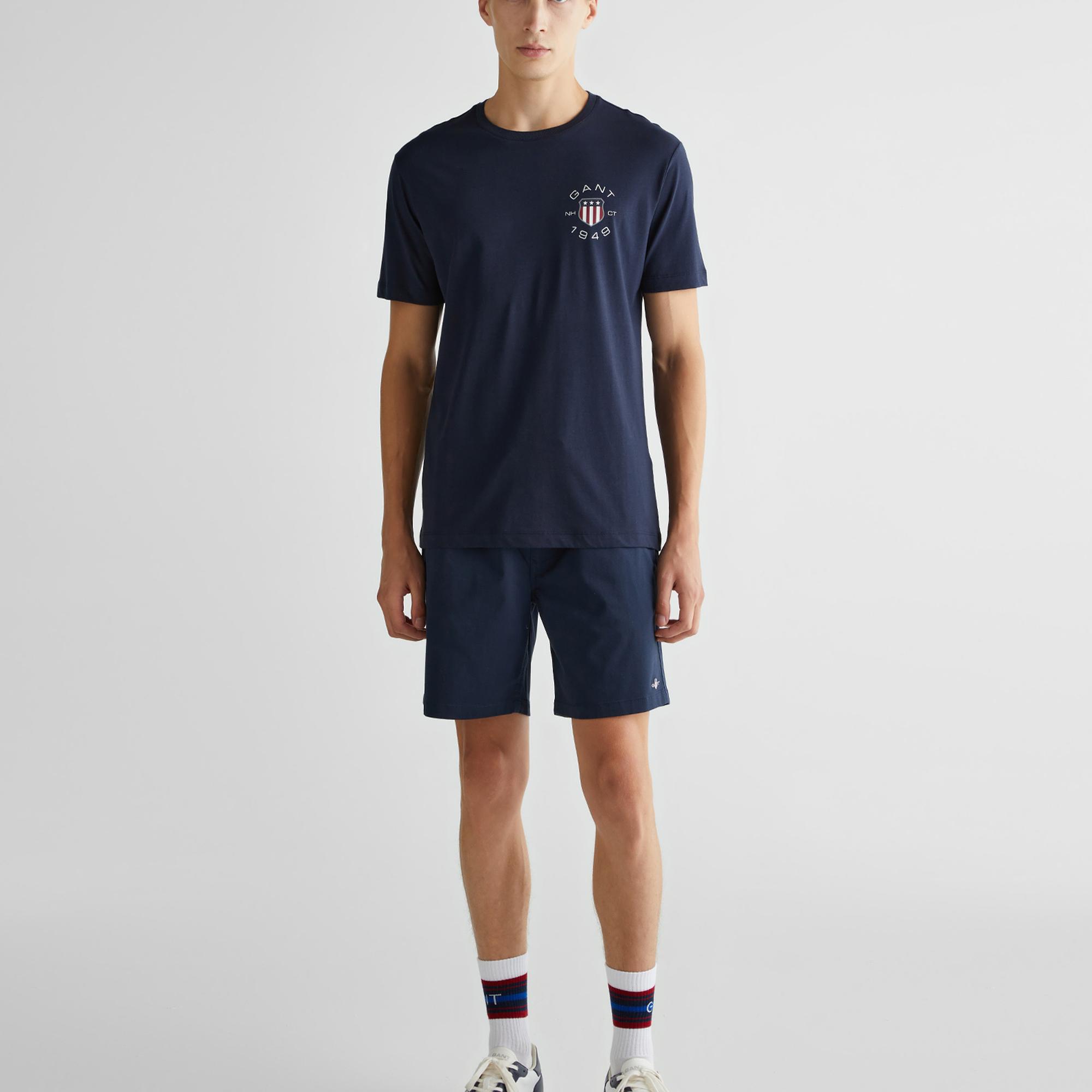 GANT Erkek Lacivert Regular Fit Bisiklet Yaka Logolu T-Shirt