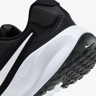  Nike Revolution 7 Unisex Siyah Koşu Ayakkabısı