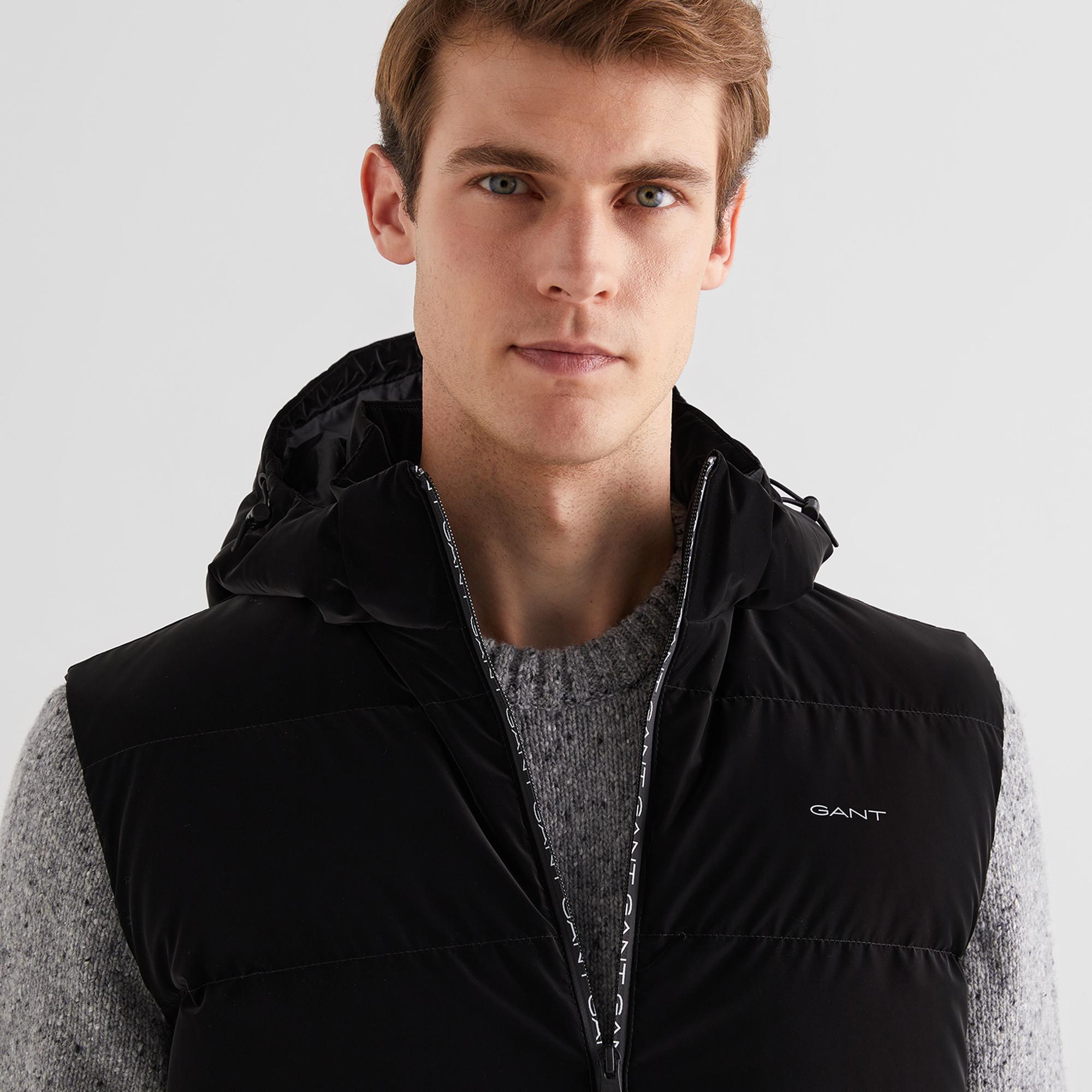 GANT Erkek Siyah Kapüşonlu Yelek