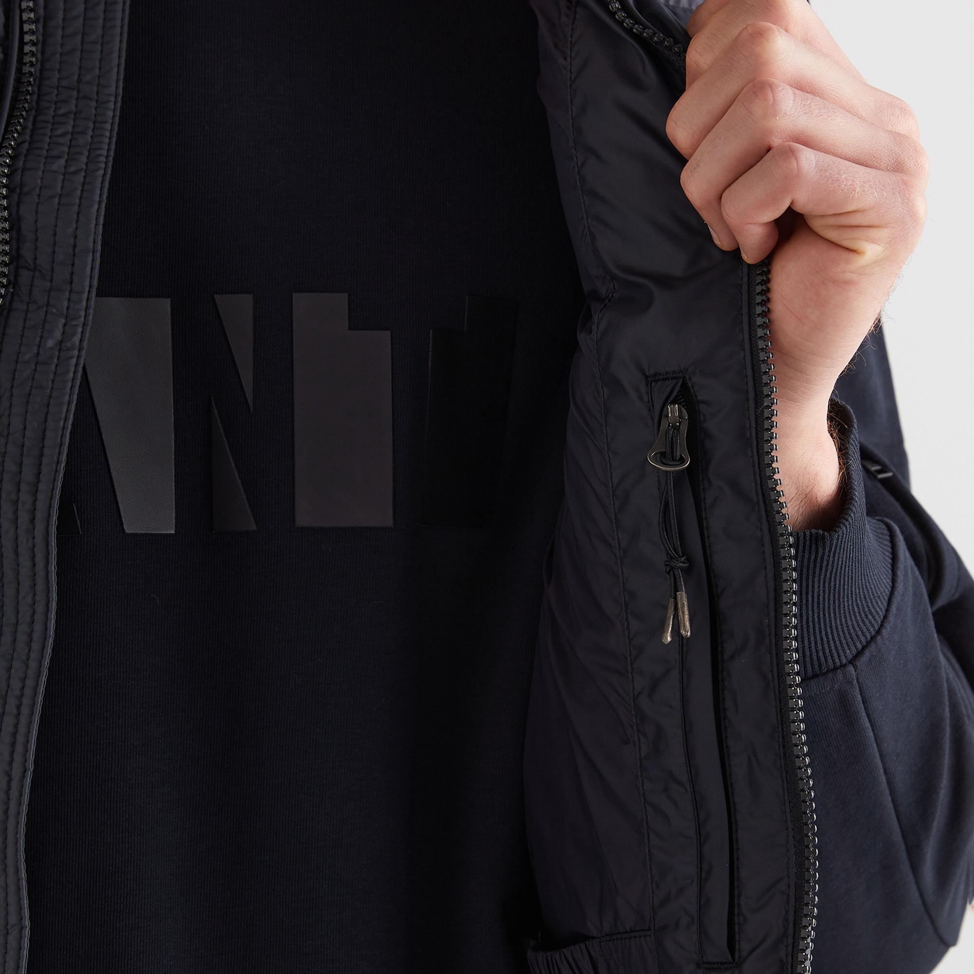 GANT Erkek Siyah Kapüşonlu Yelek