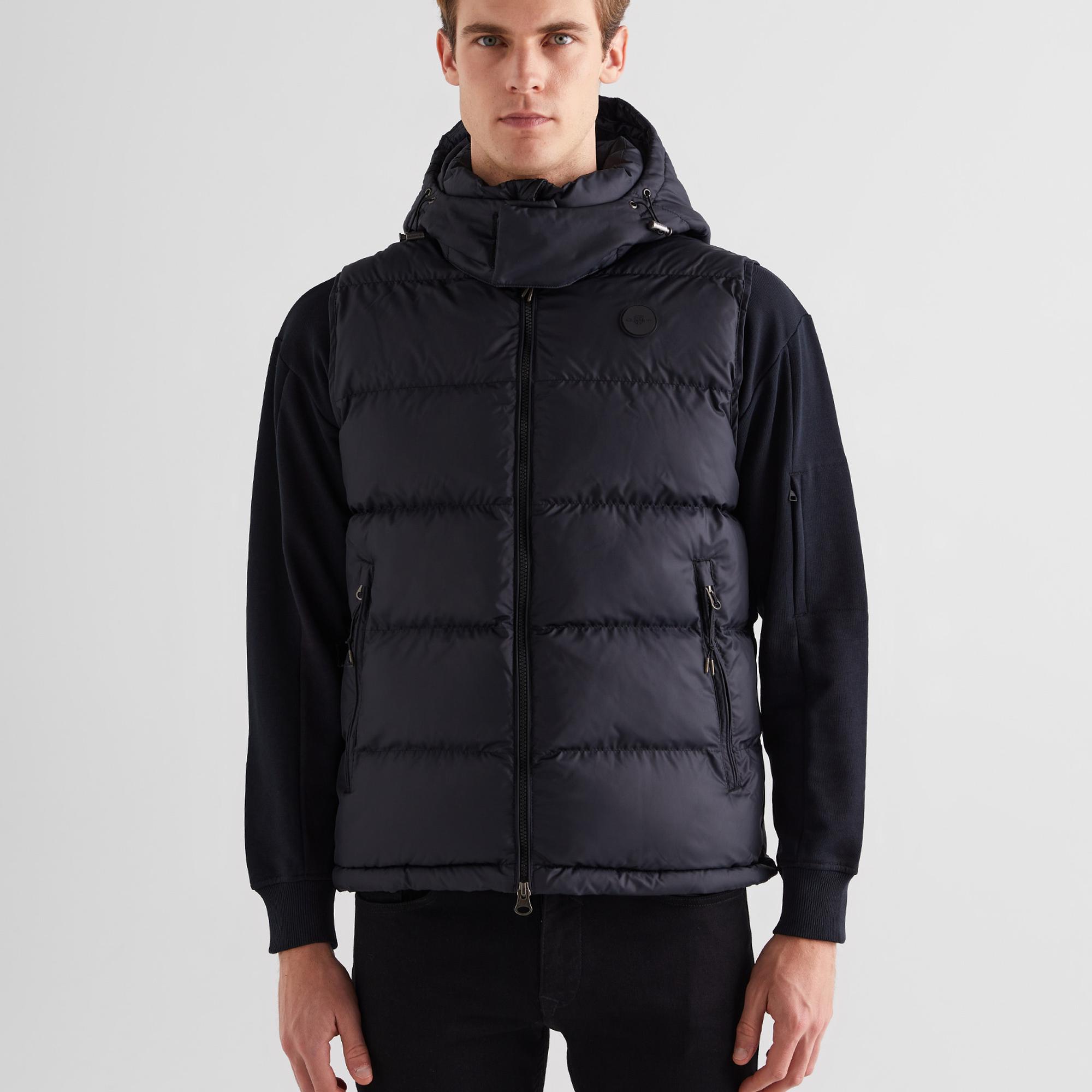 GANT Erkek Siyah Kapüşonlu Yelek