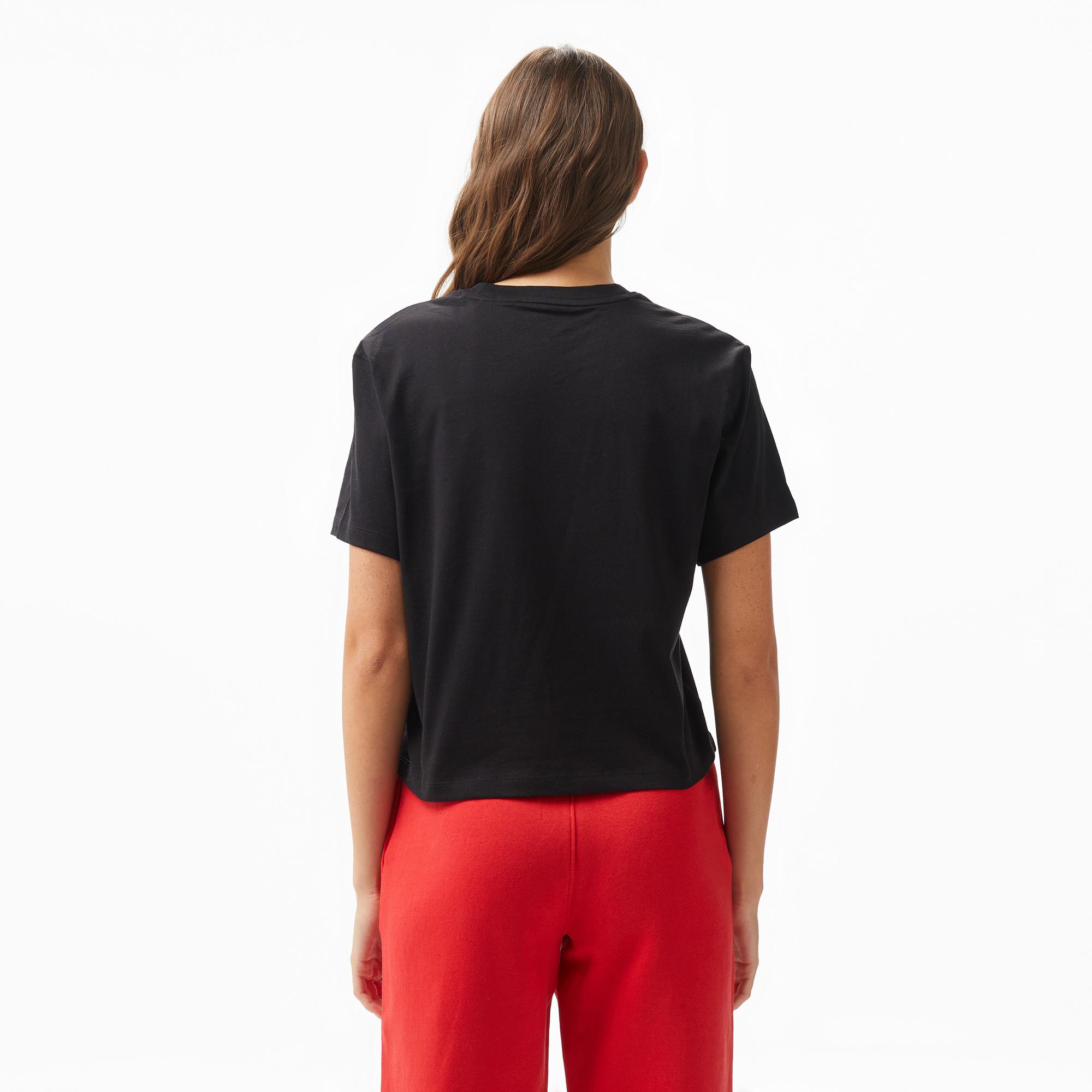 Guess Boxy Mini Organic Cotton 160Gsm Kadın Siyah T-Shirt