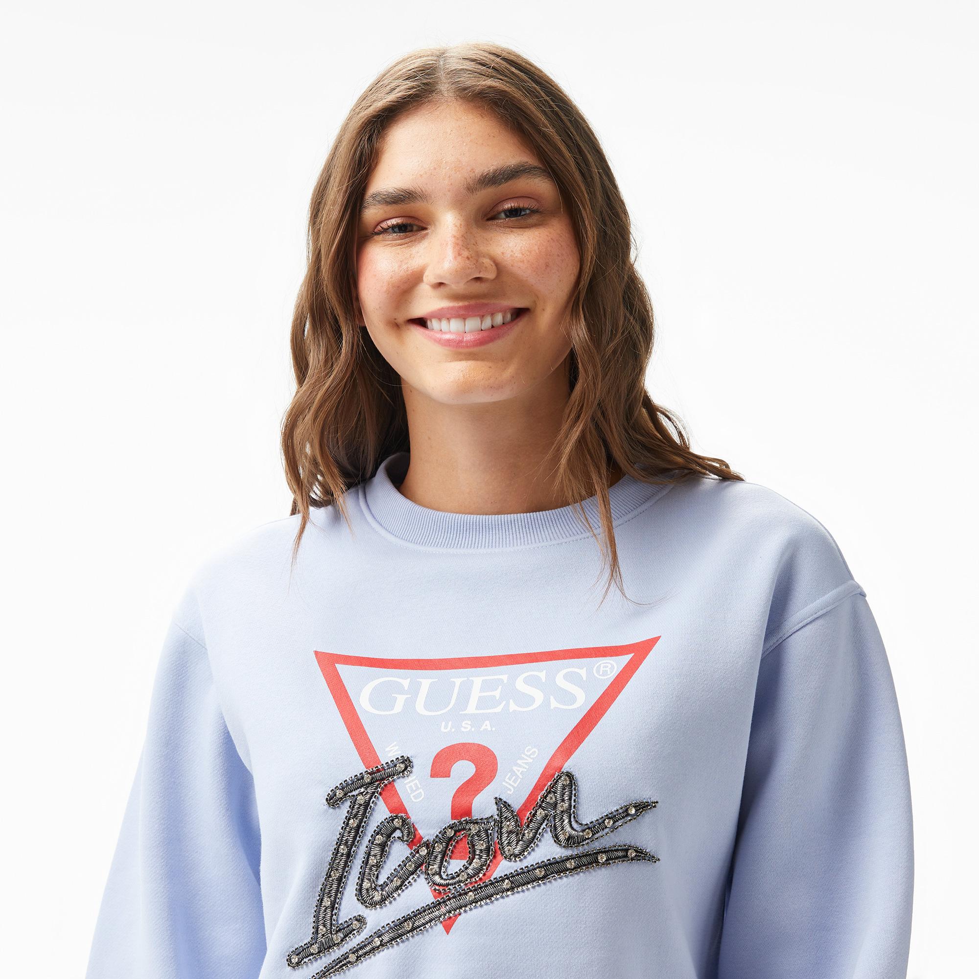 Guess Icon Organic Cotton Poly Fleece 320 Kadın Mavi Sweatshirt
