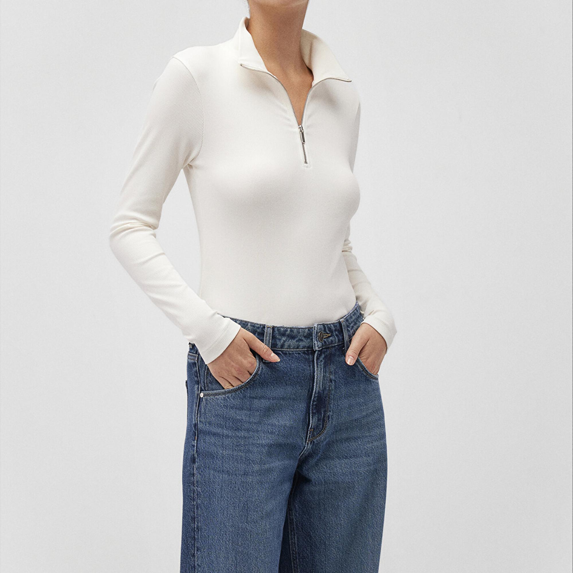 Mavi Yarı Fermuarlı Beyaz Tişört Fitted / Vücuda Oturan Kesim 1612869-80194