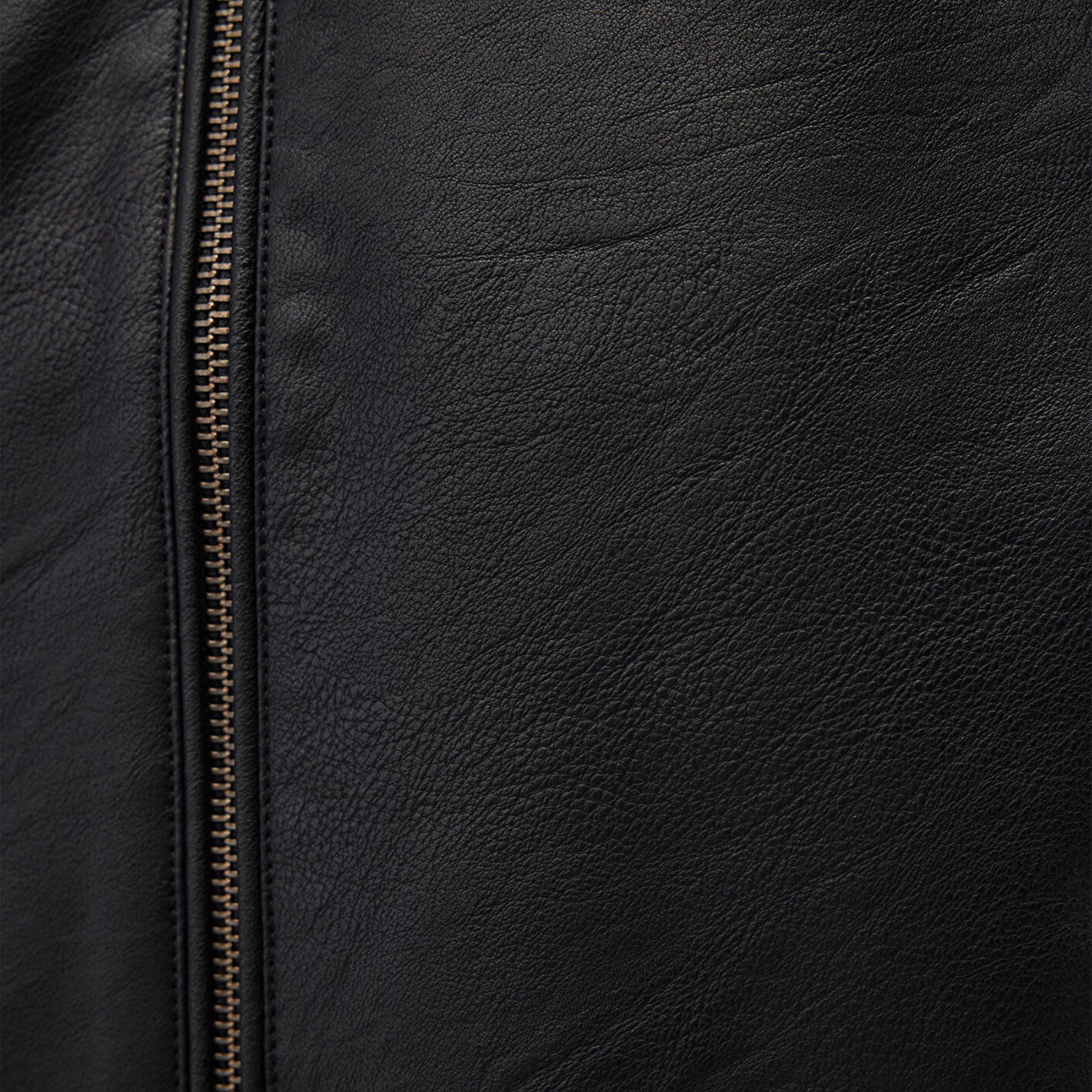 Mavi Kapüşonlu Siyah Suni Deri Ceket Regular Fit / Normal Kesim 0110437-900