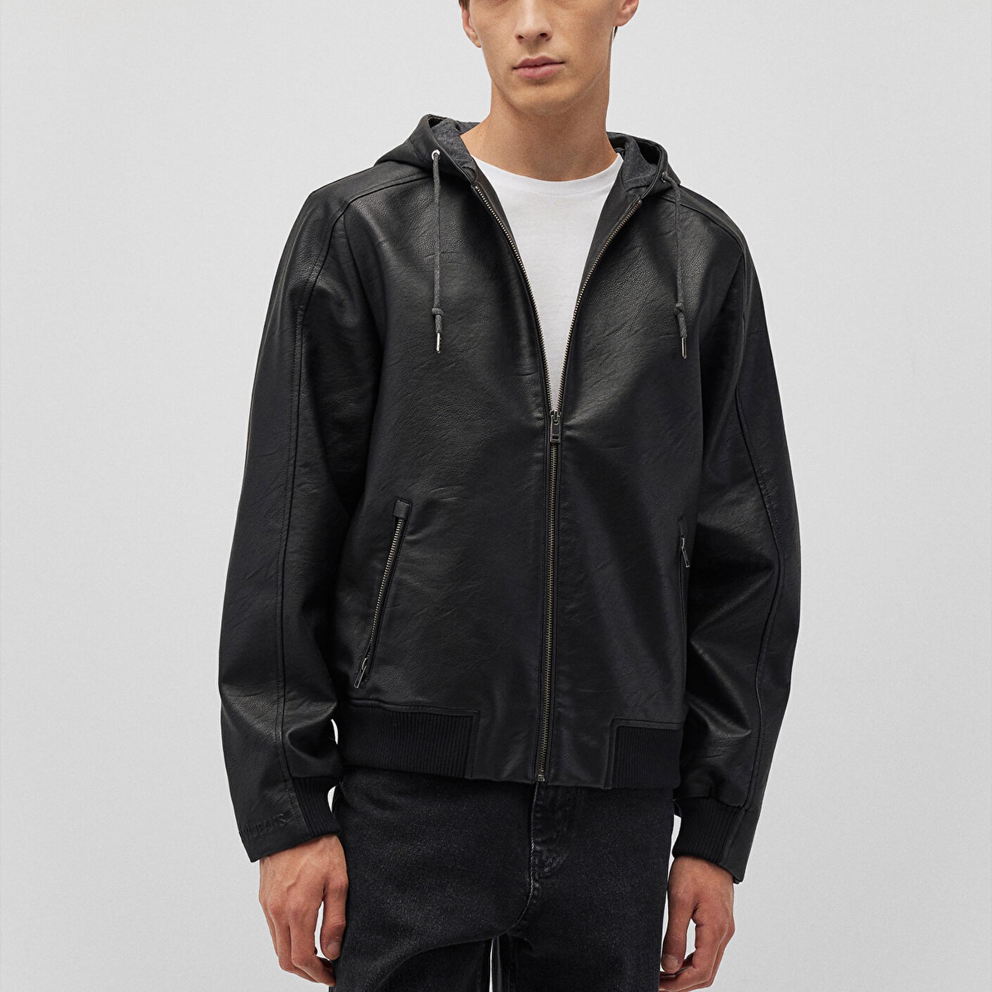 Mavi Kapüşonlu Siyah Suni Deri Ceket Regular Fit / Normal Kesim 0110437-900