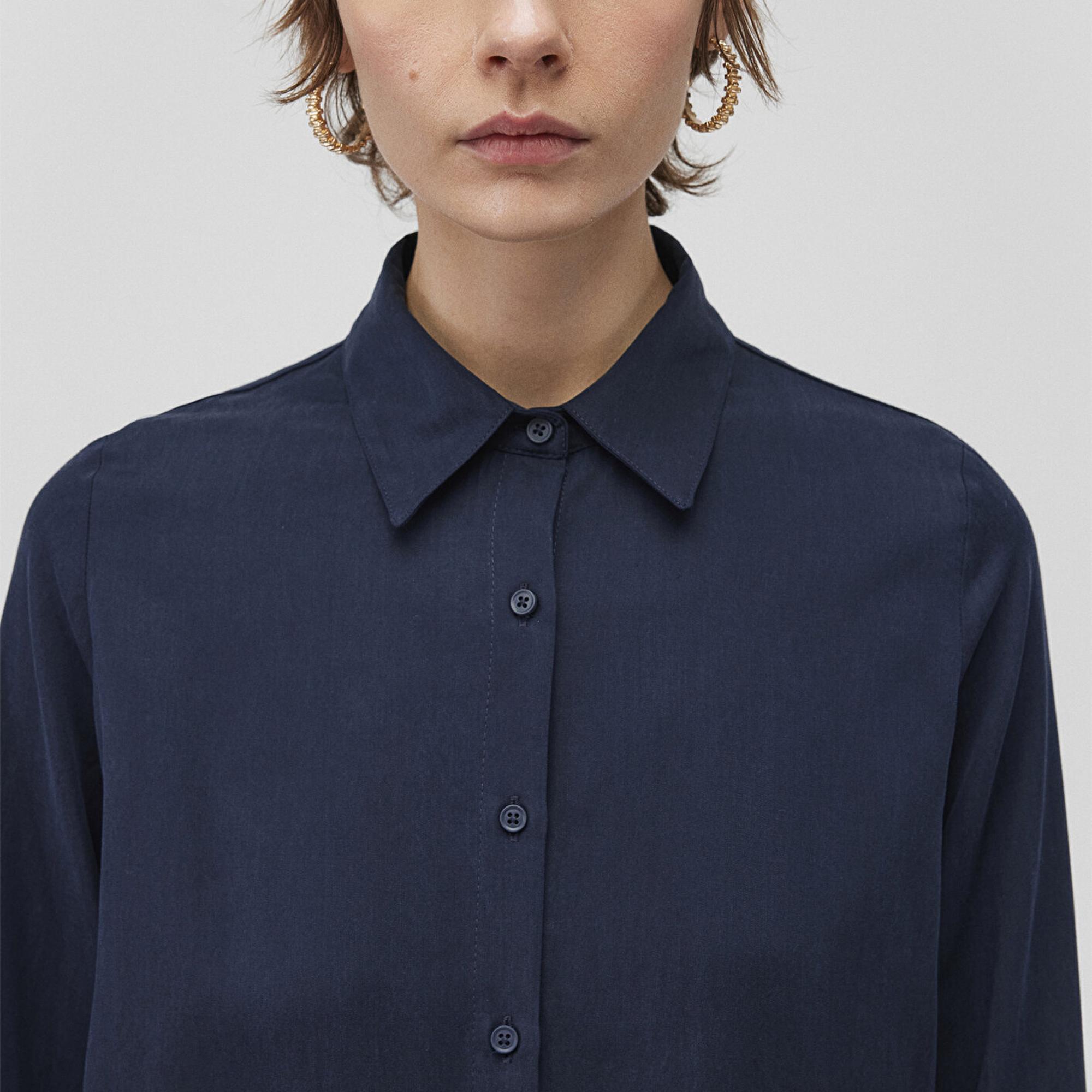 Mavi Lux Touch Tencel TM Lacivert Lyocell Gömlek Regular Fit / Normal Kesim 1210890-82458