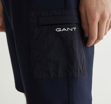  GANT Erkek Lacivert Regular Fit Logolu Şort