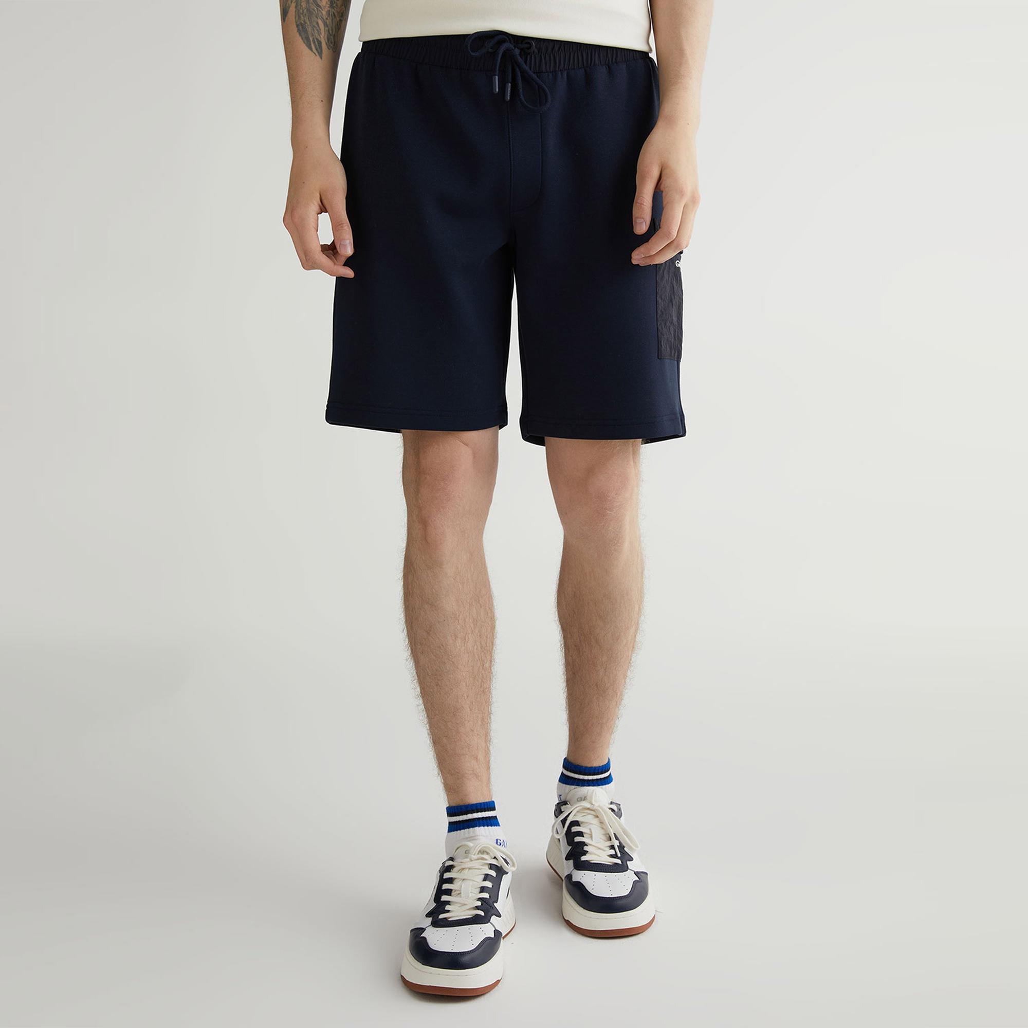 GANT Erkek Lacivert Regular Fit Logolu Şort