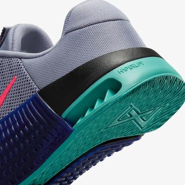  Nike Metcon 9 Erkek Gri Spor Ayakkabı