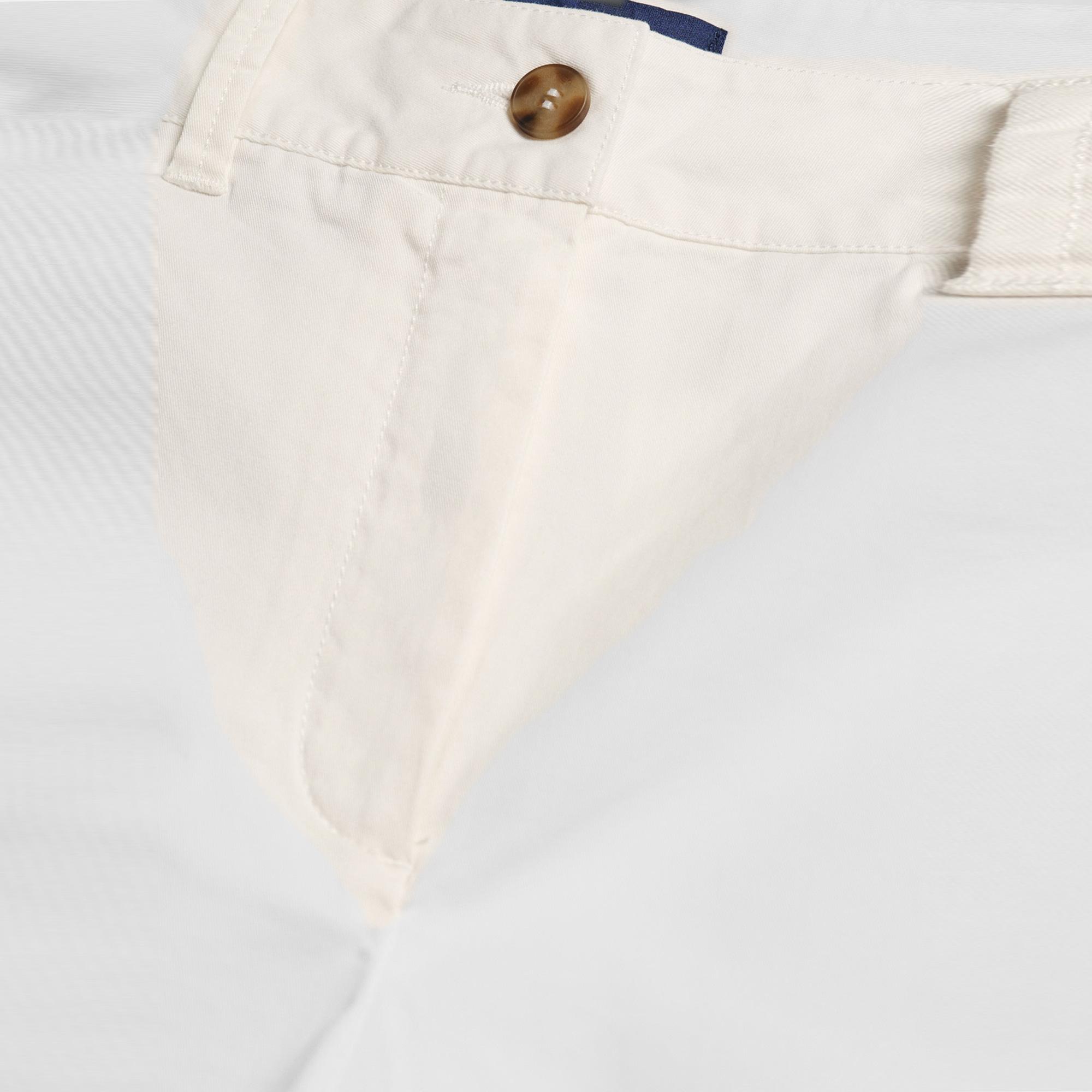 GANT Kadın Krem Slim Fit Şort