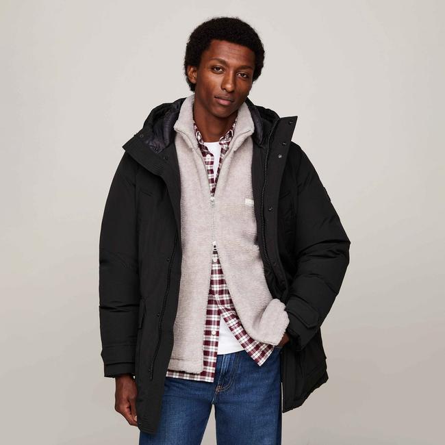  Tommy Hilfiger Erkek Siyah Mont