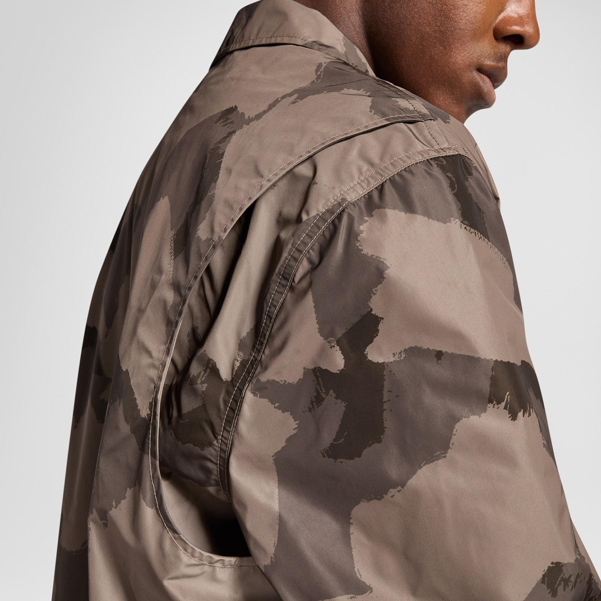 Converse Go-To Unisex Desenli Haki Yağmurluk