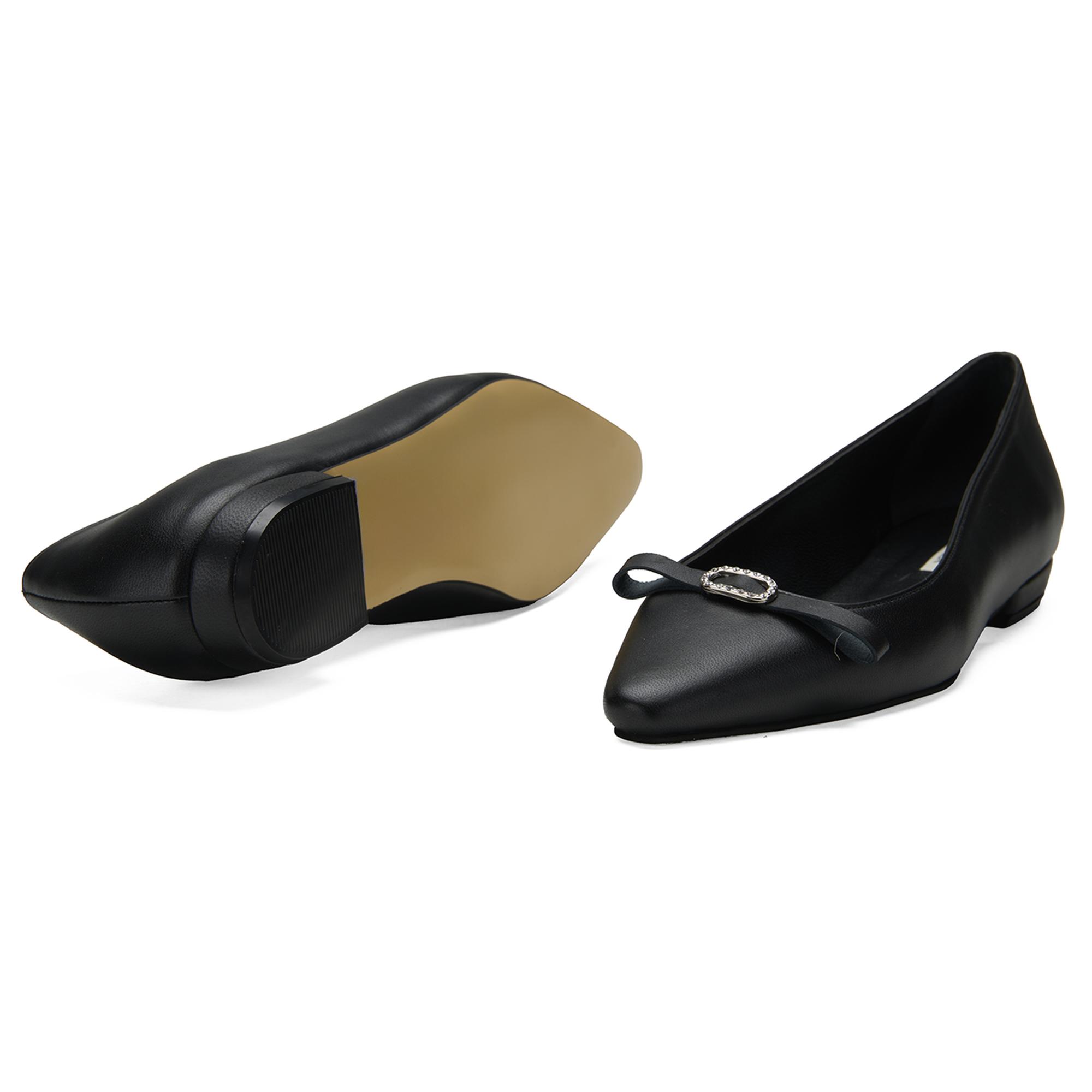 Kadın Siyah Deri Babet