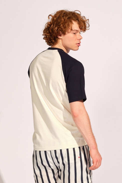  Ekru Erkek Tişört