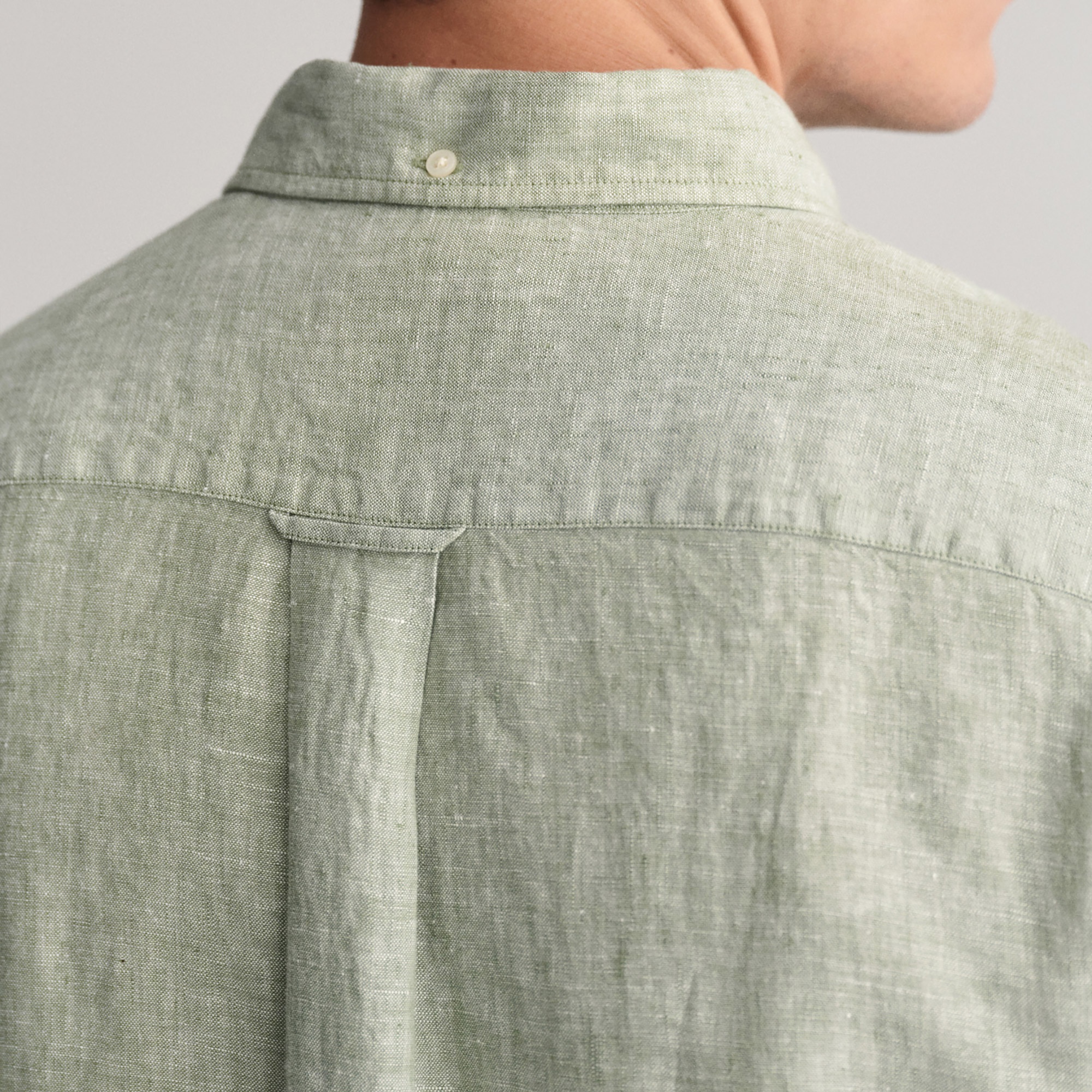 GANT Erkek Yeşil Regular Fit Düğmeli Yaka Keten Gömlek