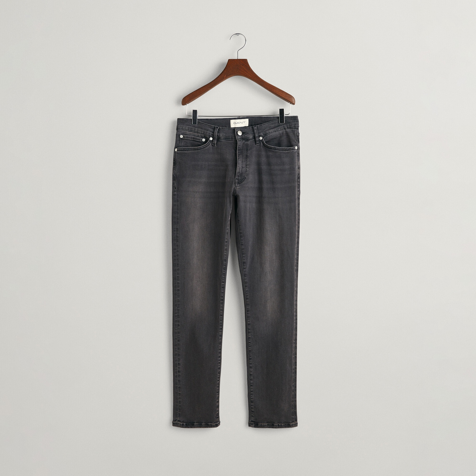 GANT Erkek Siyah Extra Slim Fit Active Recover Jean