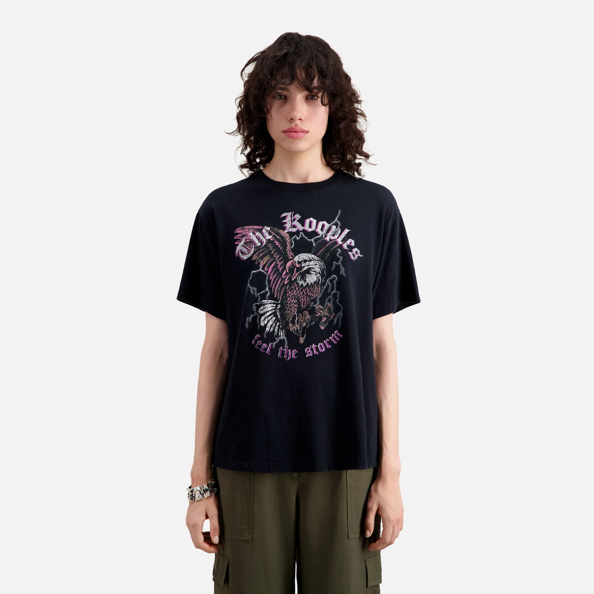 KADIN BASKILI SİYAH T-SHIRT