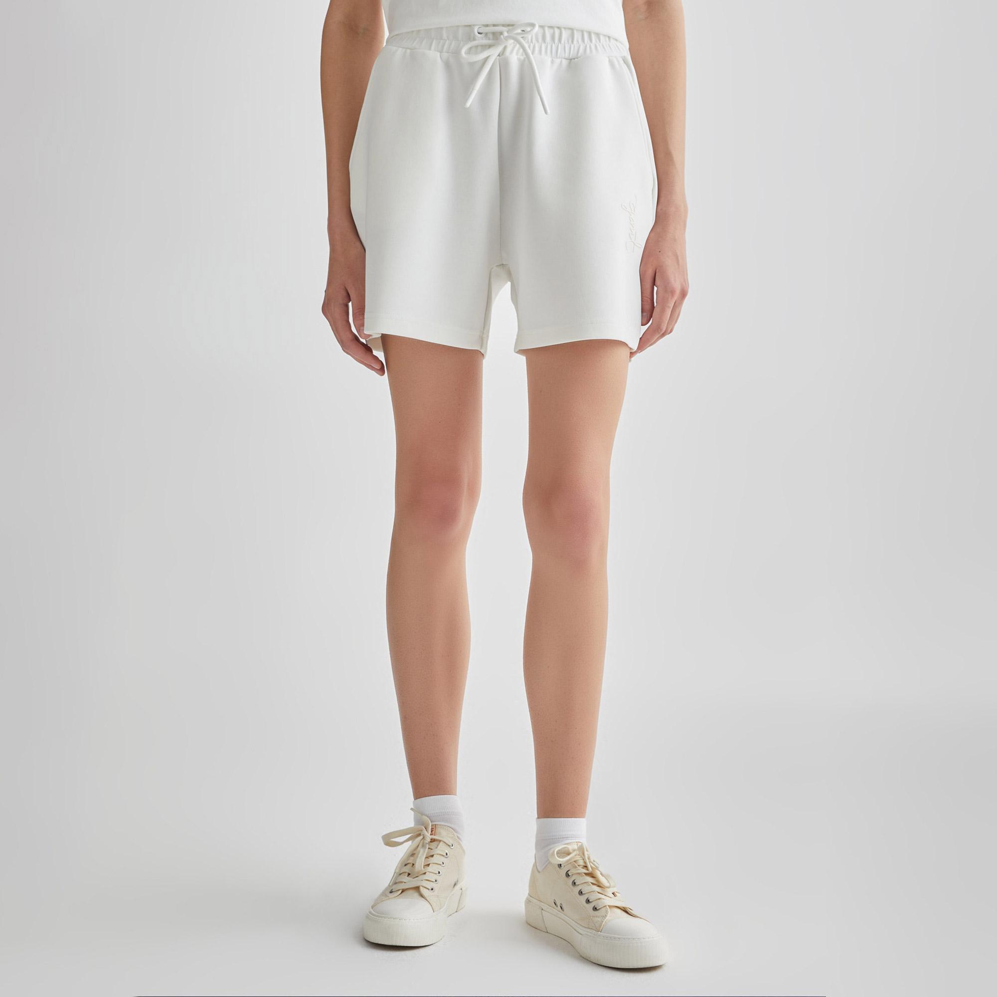 GANT Kadın Krem Regular Fit Şort