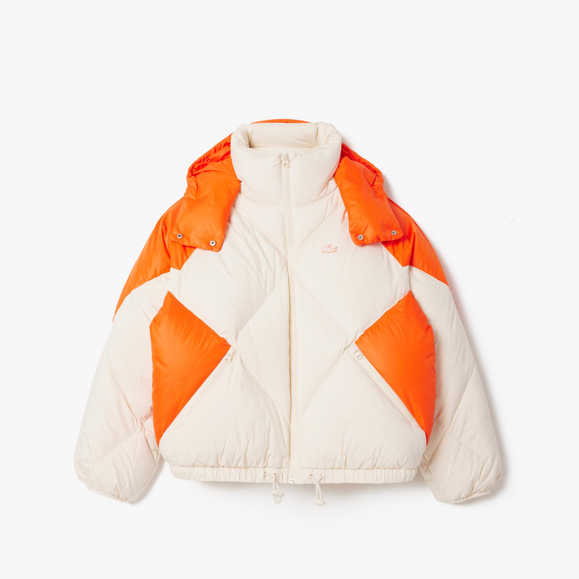 Kadın Oversize Fit Kapüşonlu Renk Bloklu Krem Şişme Mont