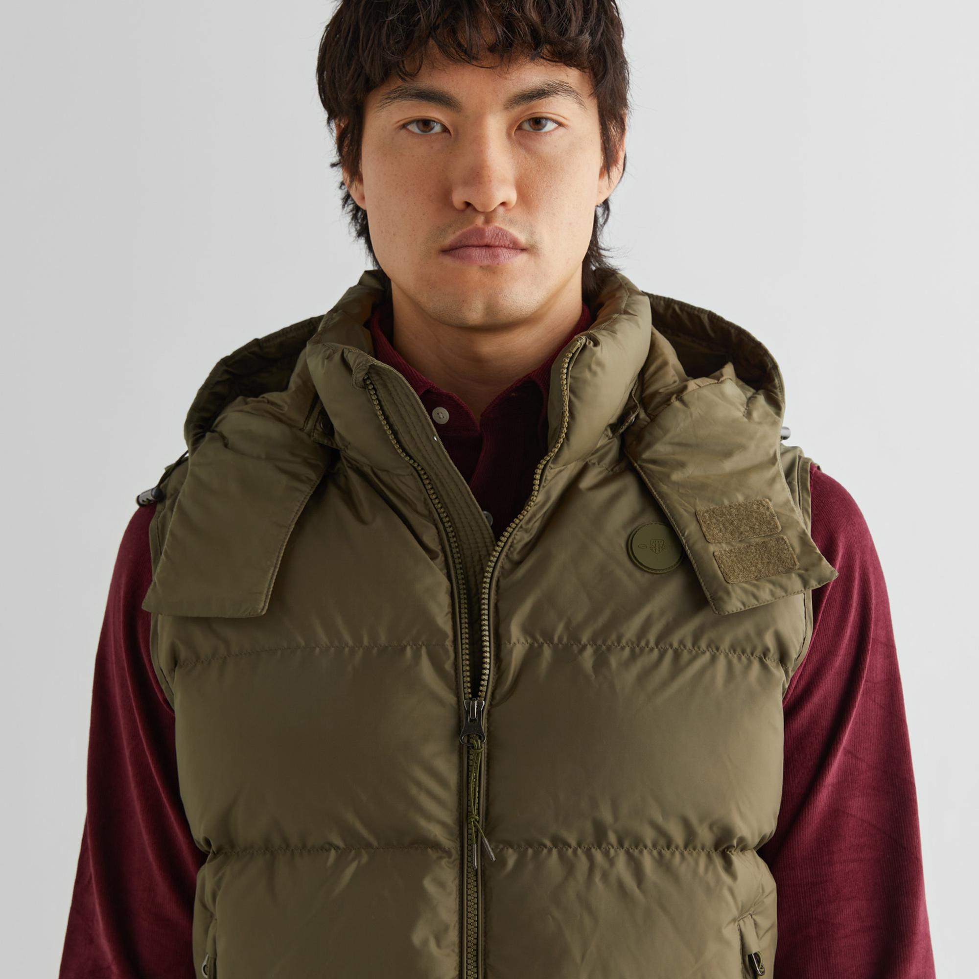 GANT Erkek Yeşil Kapüşonlu Yelek