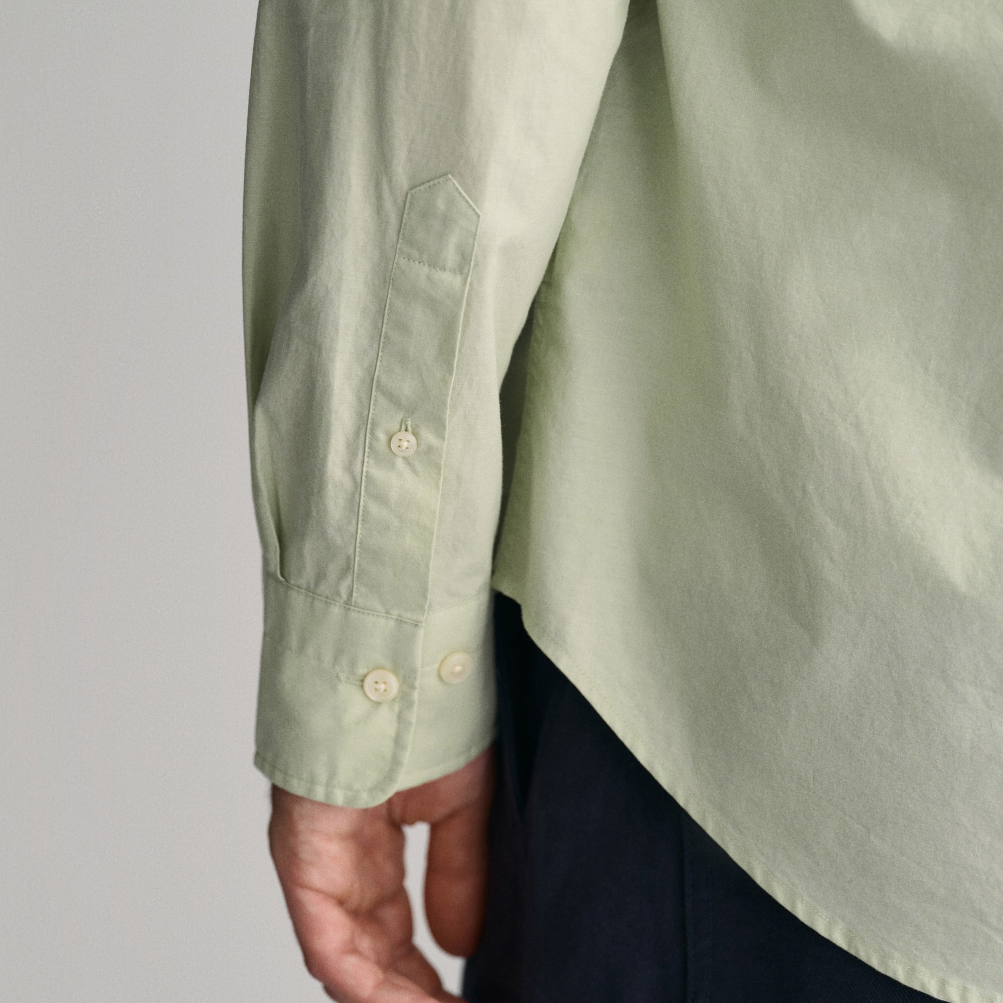 GANT Erkek Yeşil Regular Fit Düğmeli Yaka Poplin Gömlek