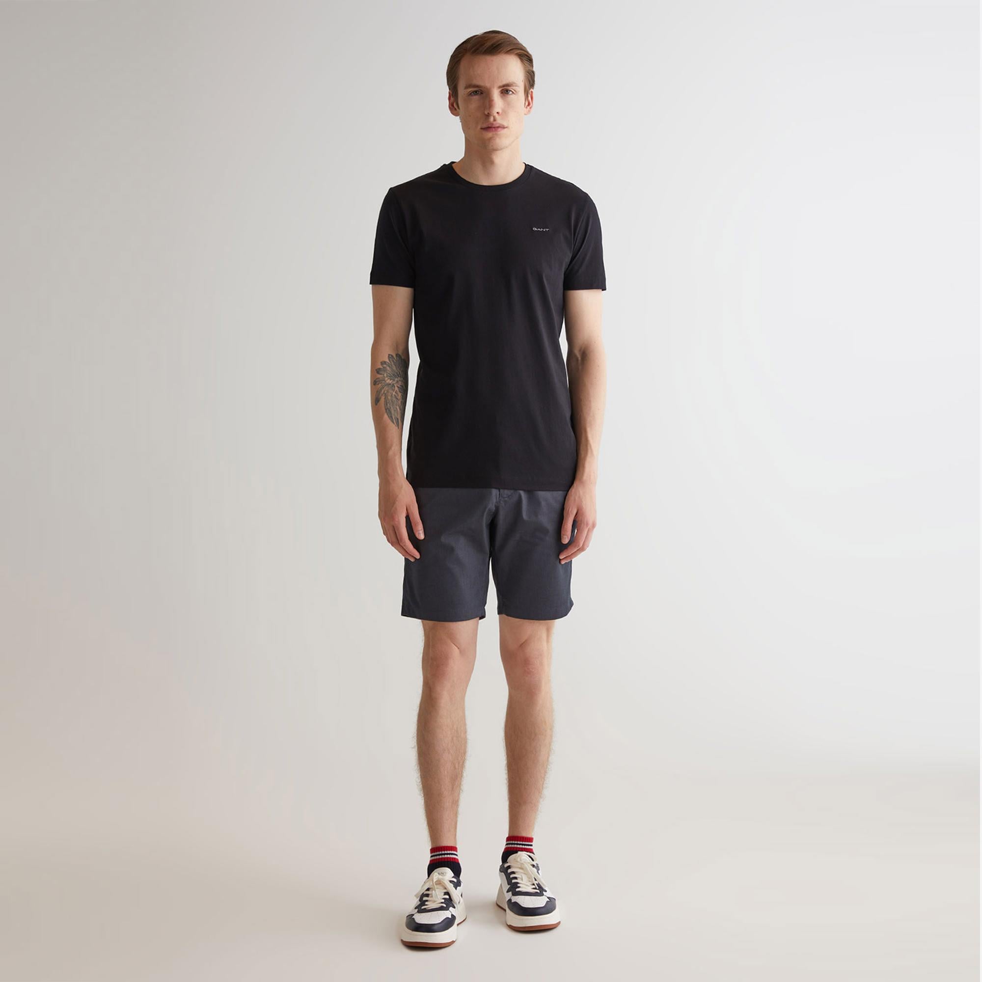 GANT Erkek Siyah Slim Fit Bisiklet Yaka T-shirt