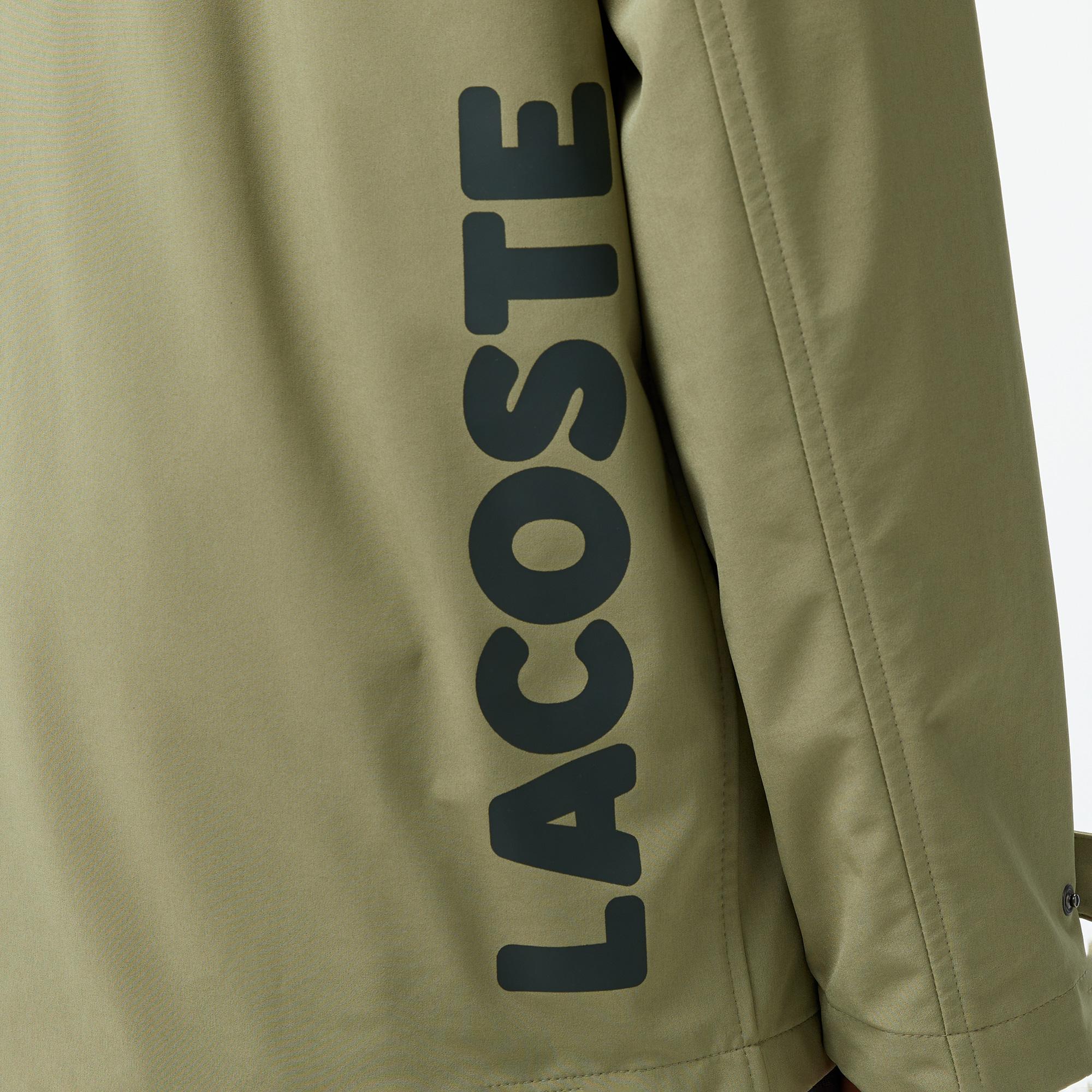 Erkek Regular Fit Kapüşonlu Baskılı Haki Yağmurluk