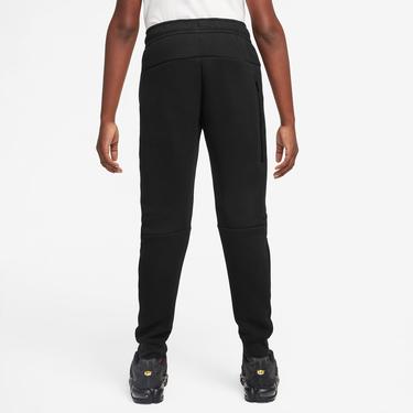  Nike Sportswear Tech Fleece Çocuk Siyah Eşofman Altı