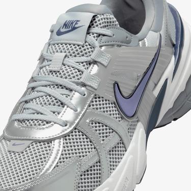  Nike V2K Run Erkek Gri Spor Ayakkabı