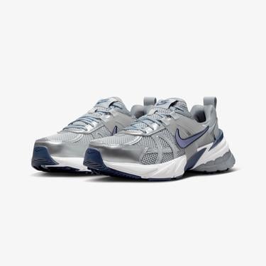  Nike V2K Run Erkek Gri Spor Ayakkabı