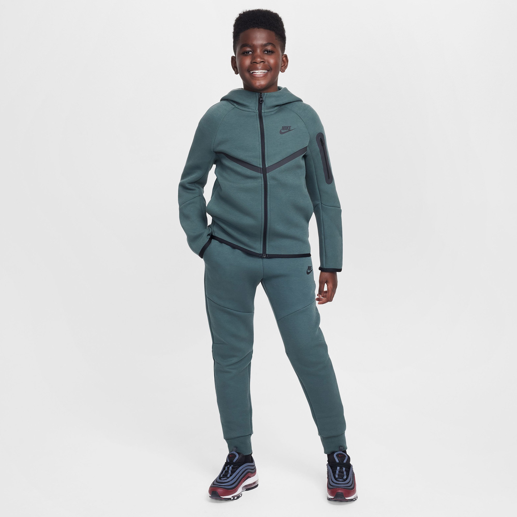 Nike Sportswear Tech Fleece Çocuk Yeşil Eşofman Altı