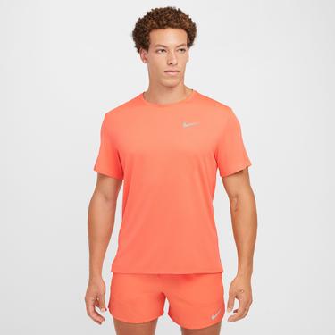  Nike Dri-Fit Miler Erkek Pembe T-Shirt