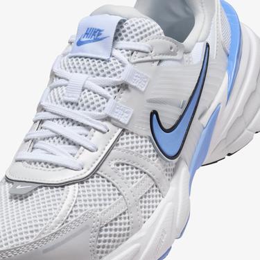  Nike V2K Run Kadın Beyaz Spor Ayakkabı