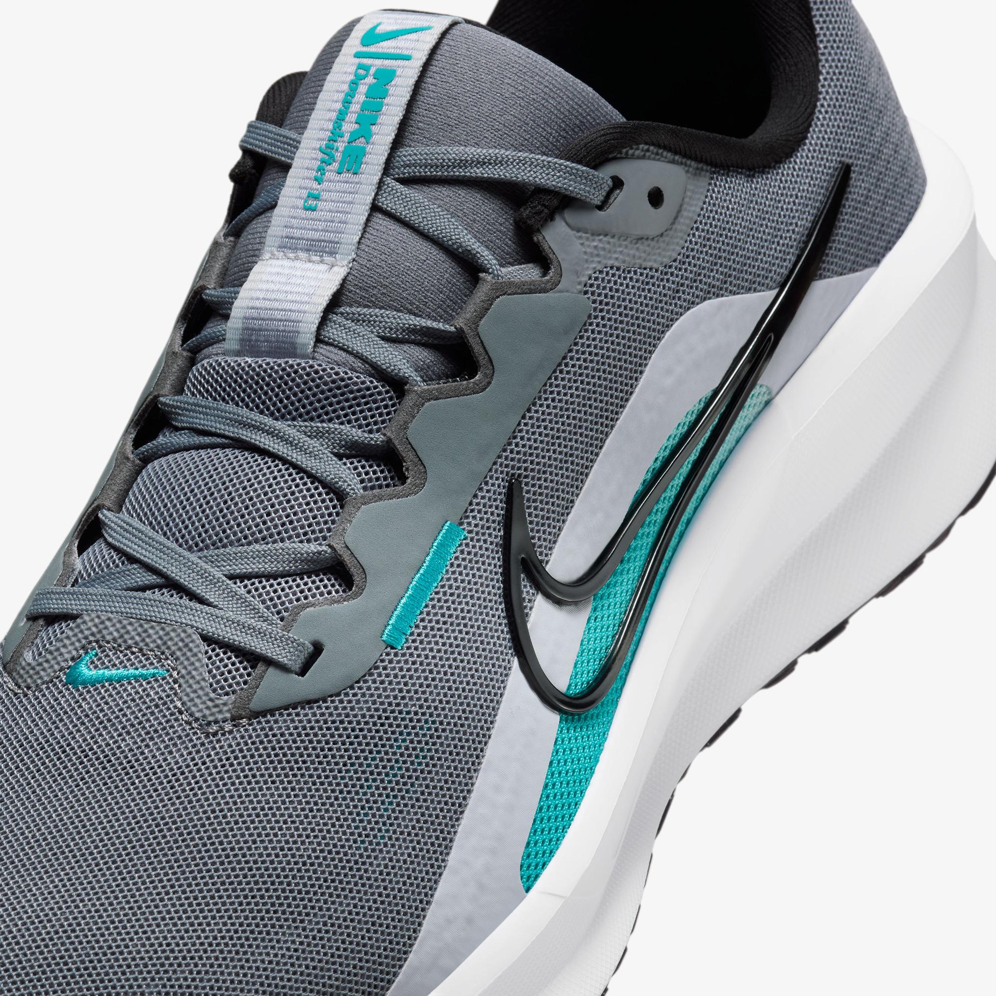 Nike Downshifter 13 Erkek Gri Spor Ayakkabı
