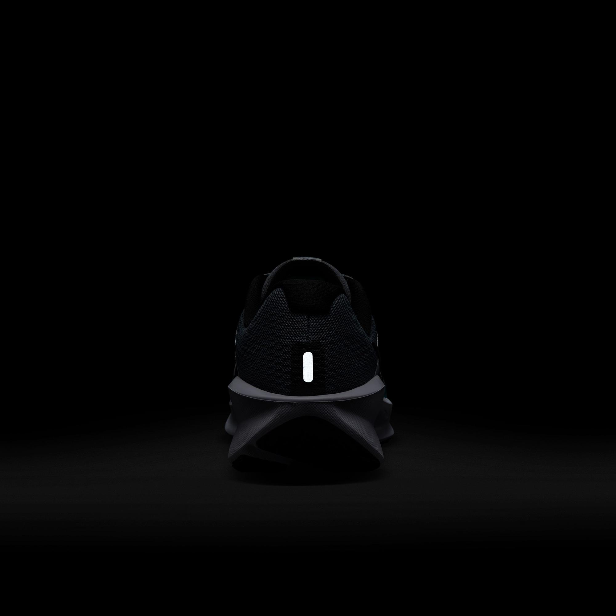 Nike Downshifter 13 Erkek Gri Spor Ayakkabı