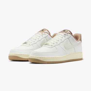  Nike Air Force 1 '07 LV8 Erkek Beyaz Spor Ayakkabı