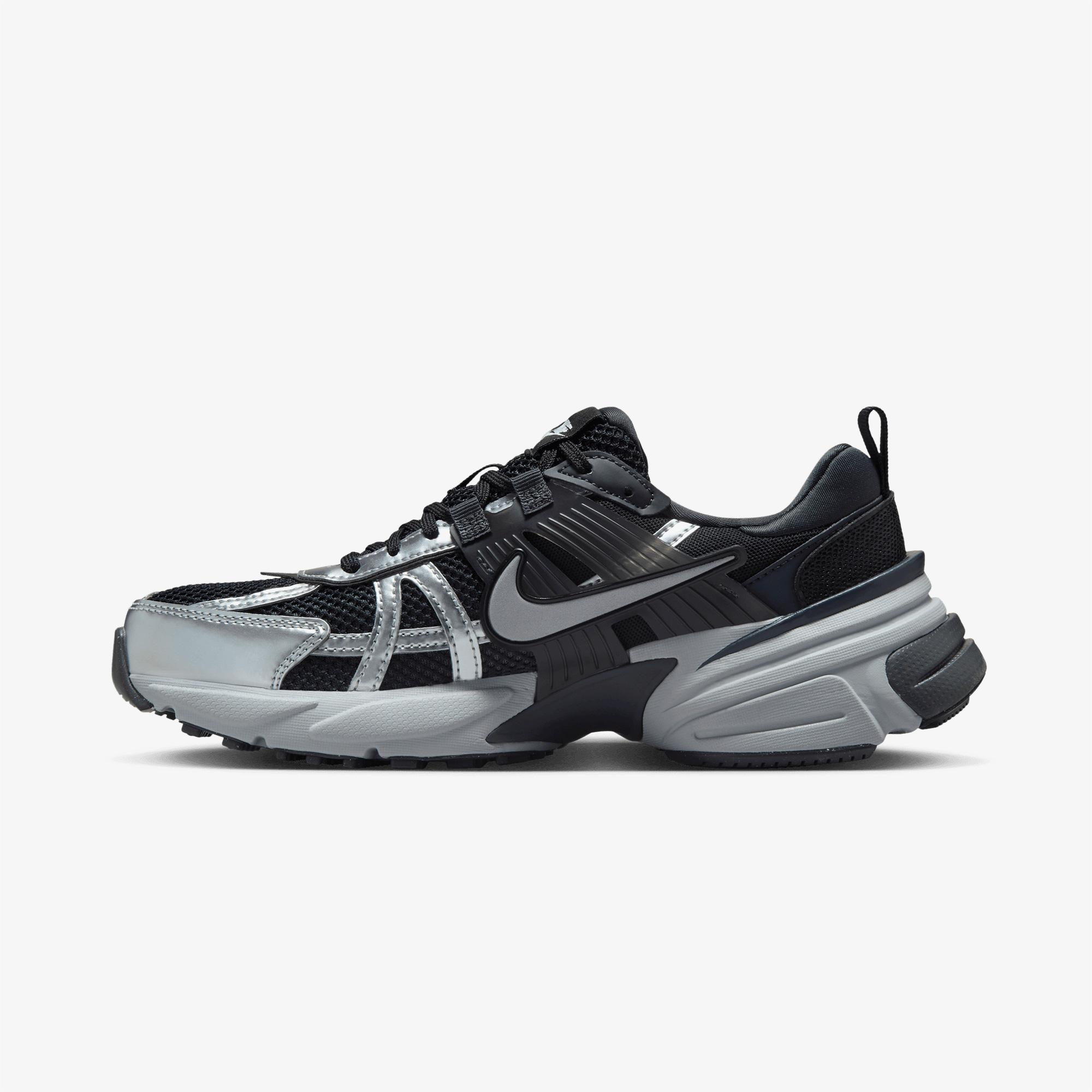 Nike V2K Run Kadın Siyah Spor Ayakkabı