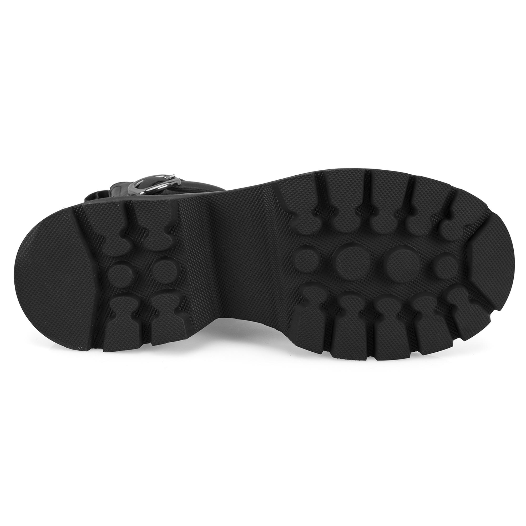 Kadın Siyah Toka Aksesuarlı Bot