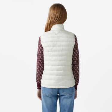  Guess Puffer Vest Iridescent Nylon 40 Kadın Krem Rengi Yelek